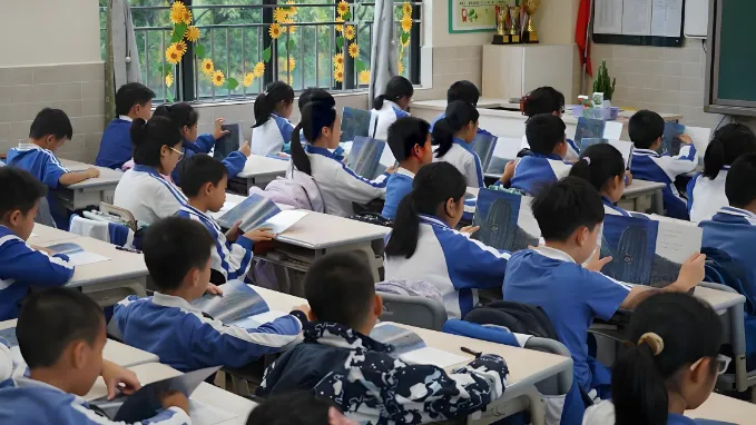 初一冲进班级前三的孩子,都在偷偷坚持做这5件事!-第3张图片-四季读书网 初一冲进班级前三的孩子,都在偷偷坚持做这5件事!-第3张图片-四季读书网
