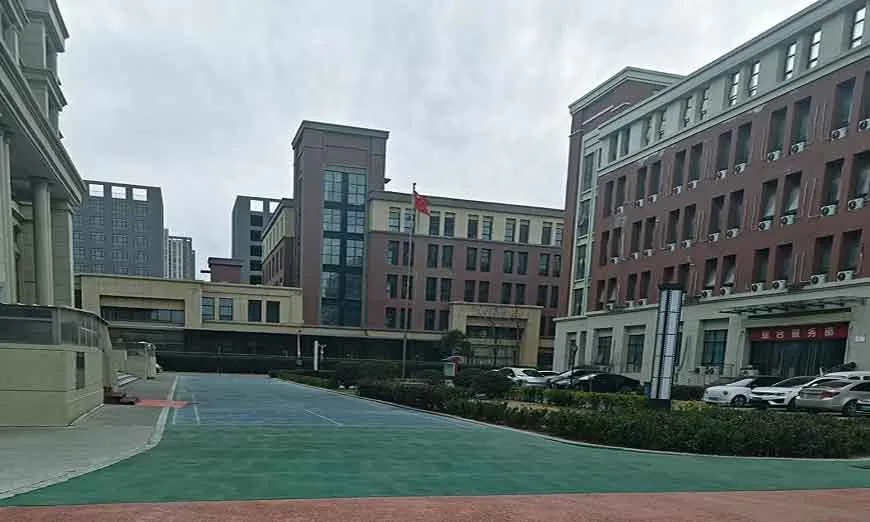 郑州创新高考学校 | 17 年专注高考集训,河南规模大的全日制寄宿学校(附招生简章)-第3张图片-四季读书网 郑州创新高考学校 | 17 年专注高考集训,河南规模大的全日制寄宿学校(附招生简章)-第3张图片-四季读书网