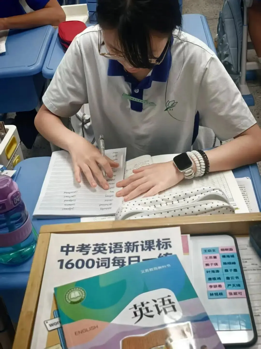 初三少年,步履不停|910班成长记(一)-第46张图片-四季读书网