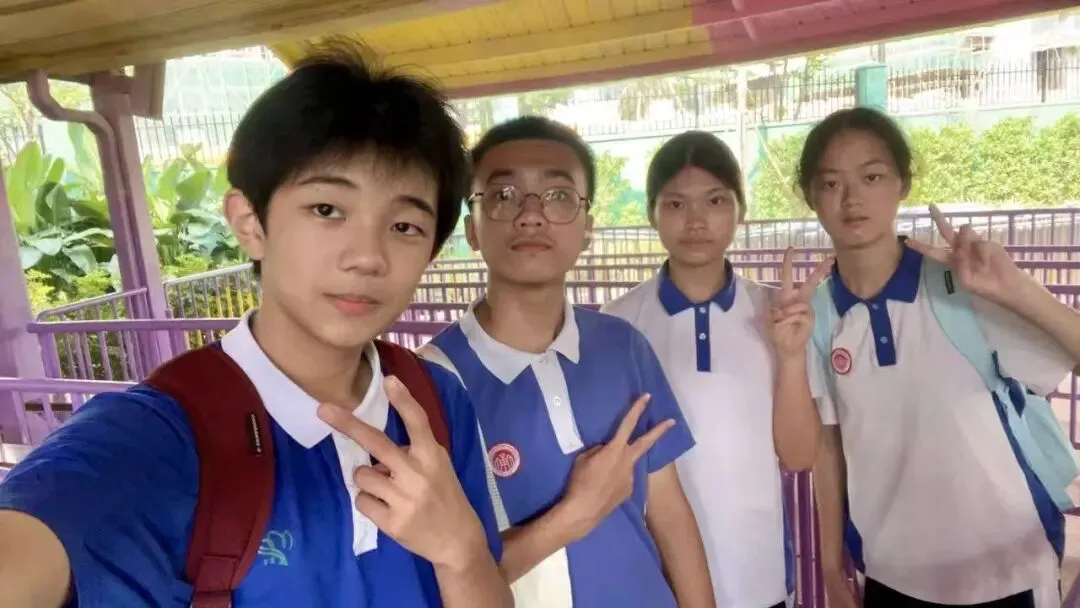 初三少年,步履不停|910班成长记(一)-第59张图片-四季读书网