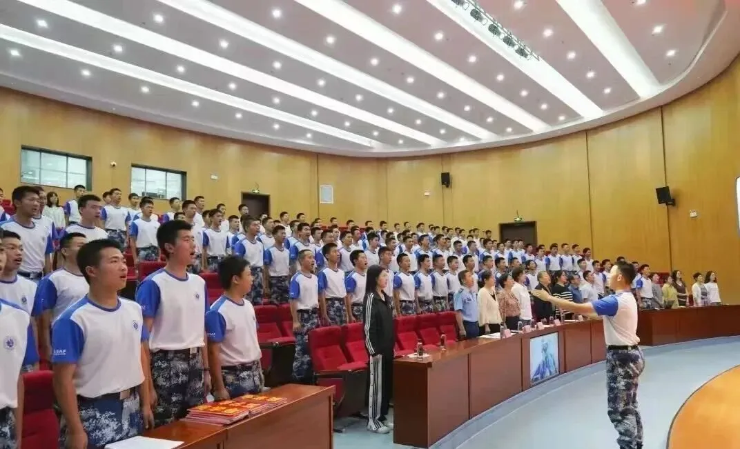 中考家长关注!2027年度陕西省空军青少年航空学校招生简章!-第9张图片-四季读书网