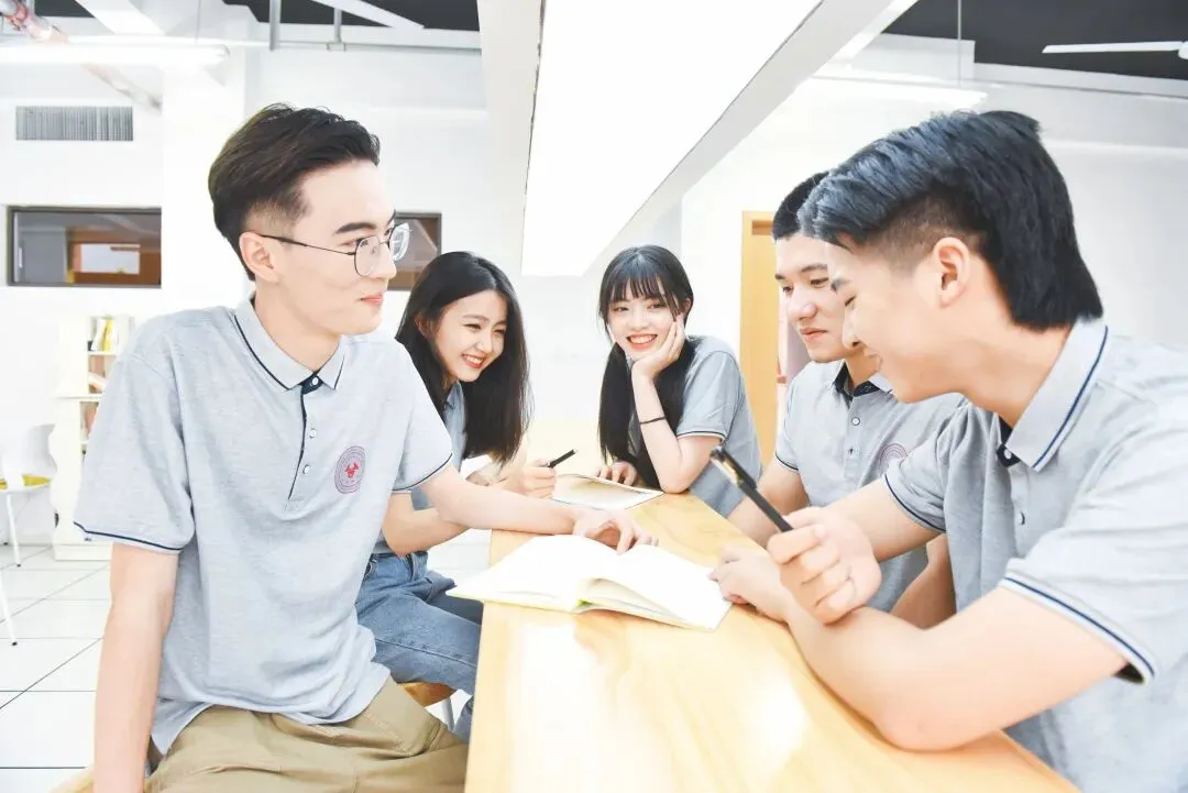 高考倒计时28天 | “筑梦科院 共创未来”,全国先进独立学院宁波大学科学技术学院为学子加油!-第18张图片-四季读书网