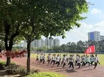 飒爽跑操展风采 凝心聚力奋中考 | 纪中民众中学初三年级开展九月跑操比赛-第7张图片-四季读书网 飒爽跑操展风采 凝心聚力奋中考 | 纪中民众中学初三年级开展九月跑操比赛-第7张图片-四季读书网