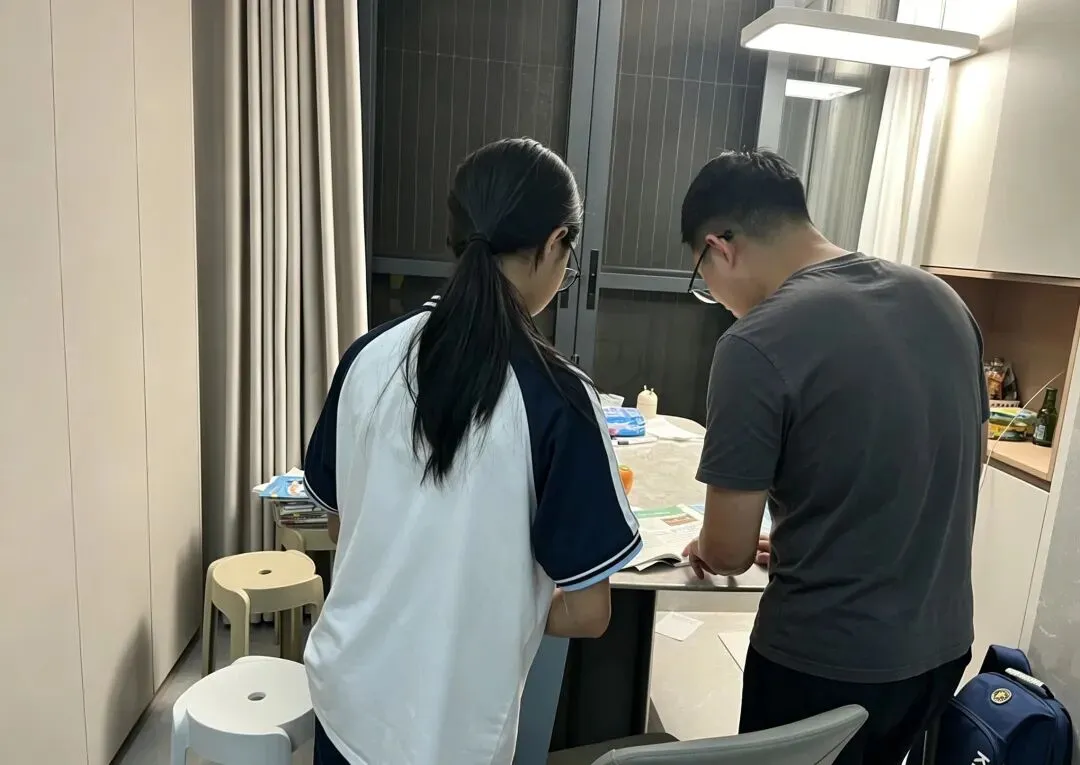 初一新生月考焦虑-第1张图片-四季读书网 初一新生月考焦虑-第1张图片-四季读书网