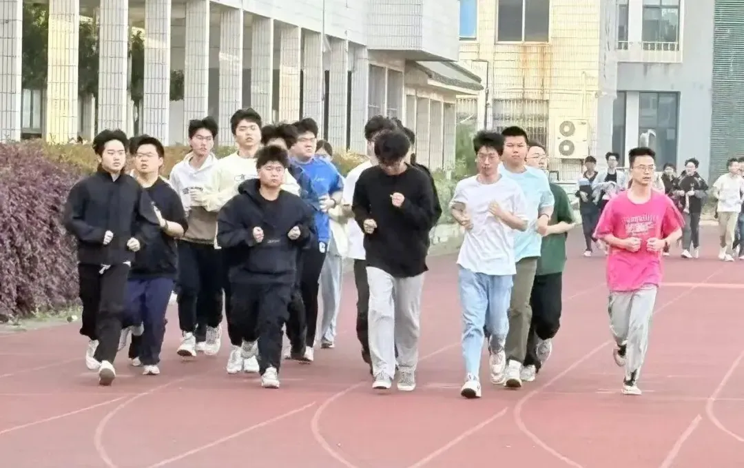 苏州高考复读学校|苏州亚瑟中高考复读学校2026年招生简章!-第45张图片-四季读书网 苏州高考复读学校|苏州亚瑟中高考复读学校2026年招生简章!-第45张图片-四季读书网