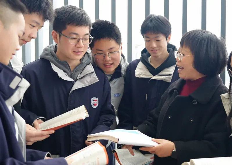 成都高考复读学校|成都龙泉驿区东竞高中2027复读班招生简章!-第43张图片-四季读书网