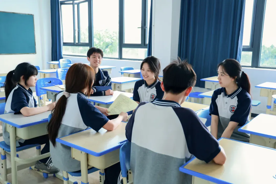 成都高考复读学校|成都龙泉驿区东竞高中2027复读班招生简章!-第45张图片-四季读书网