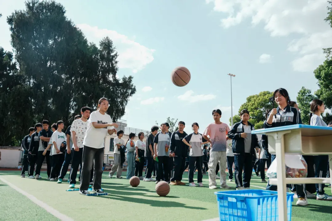 成都高考复读学校|成都龙泉驿区东竞高中2027复读班招生简章!-第46张图片-四季读书网
