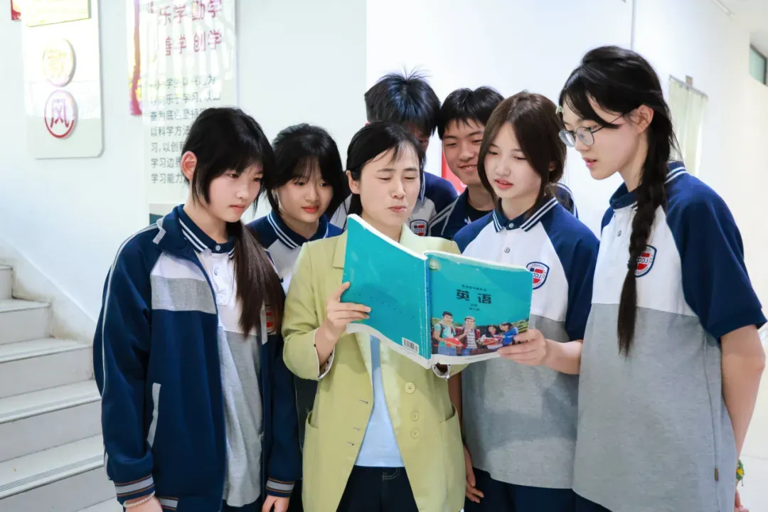 成都高考复读学校|成都龙泉驿区东竞高中2027复读班招生简章!-第48张图片-四季读书网