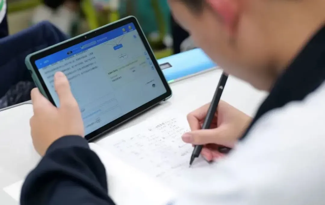 成都高三复读学校|成都天立旗舰校高考复学班2026年招生简章!-第12张图片-四季读书网