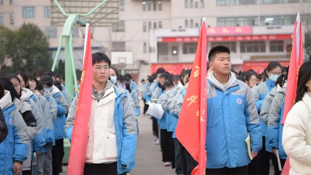太和一中举行2023届高考百日冲刺誓师大会-第3张图片-四季读书网 太和一中举行2023届高考百日冲刺誓师大会-第3张图片-四季读书网