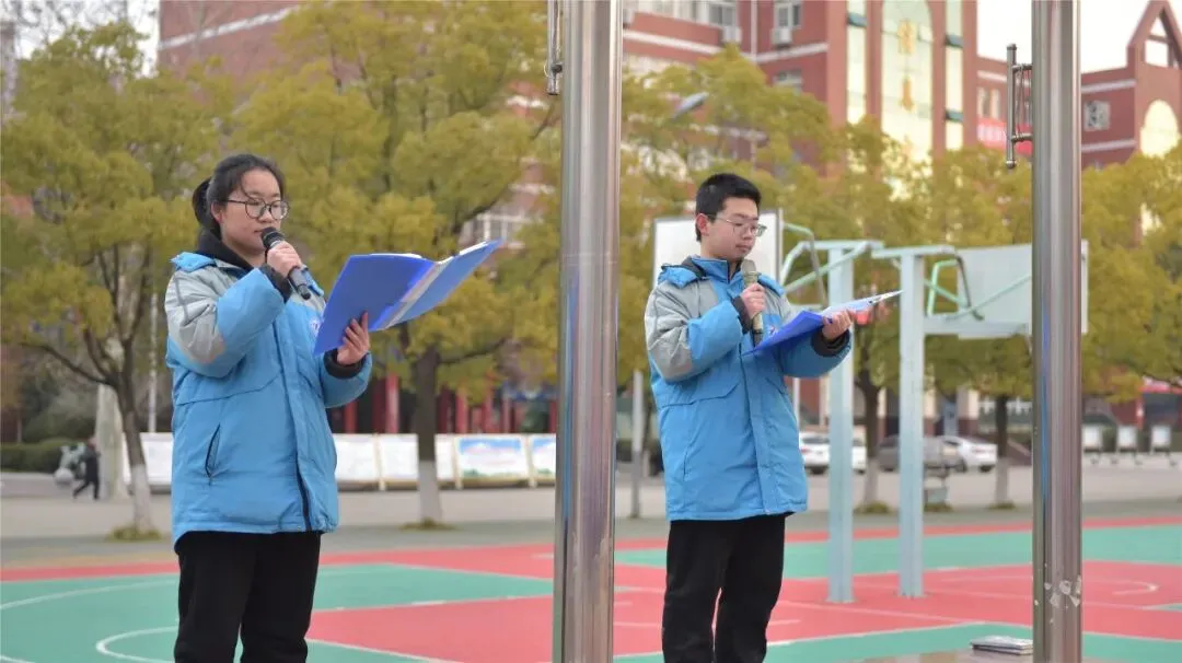 太和一中举行2023届高考百日冲刺誓师大会-第5张图片-四季读书网 太和一中举行2023届高考百日冲刺誓师大会-第5张图片-四季读书网