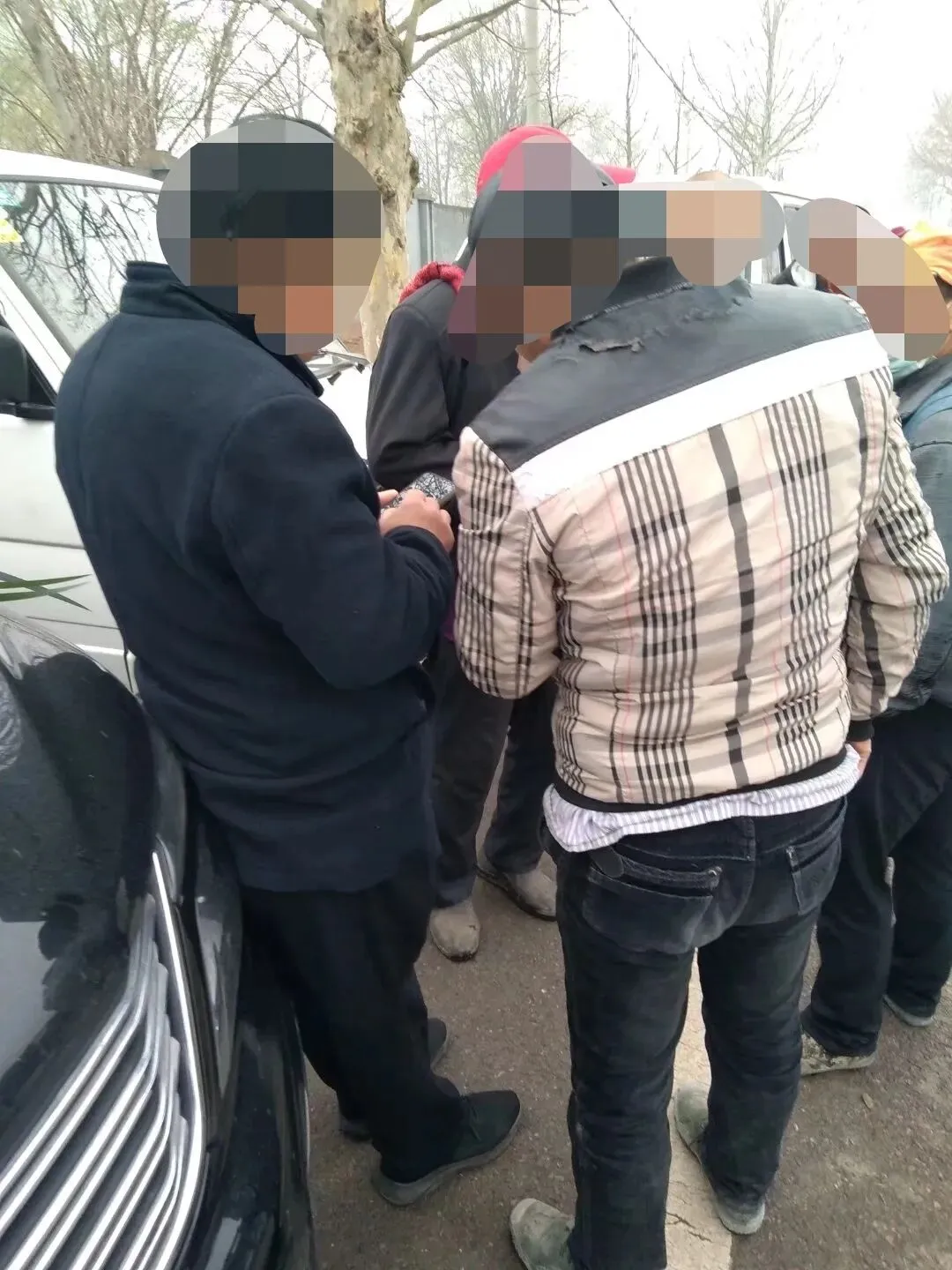 疫情那年为攒钱来终南山隐居,大年初二来北京打零工正值淡季,每天扛塑料管、背渣土,我的生活富含9个智慧与禅理,专治精神内耗-第35张图片-四季读书网