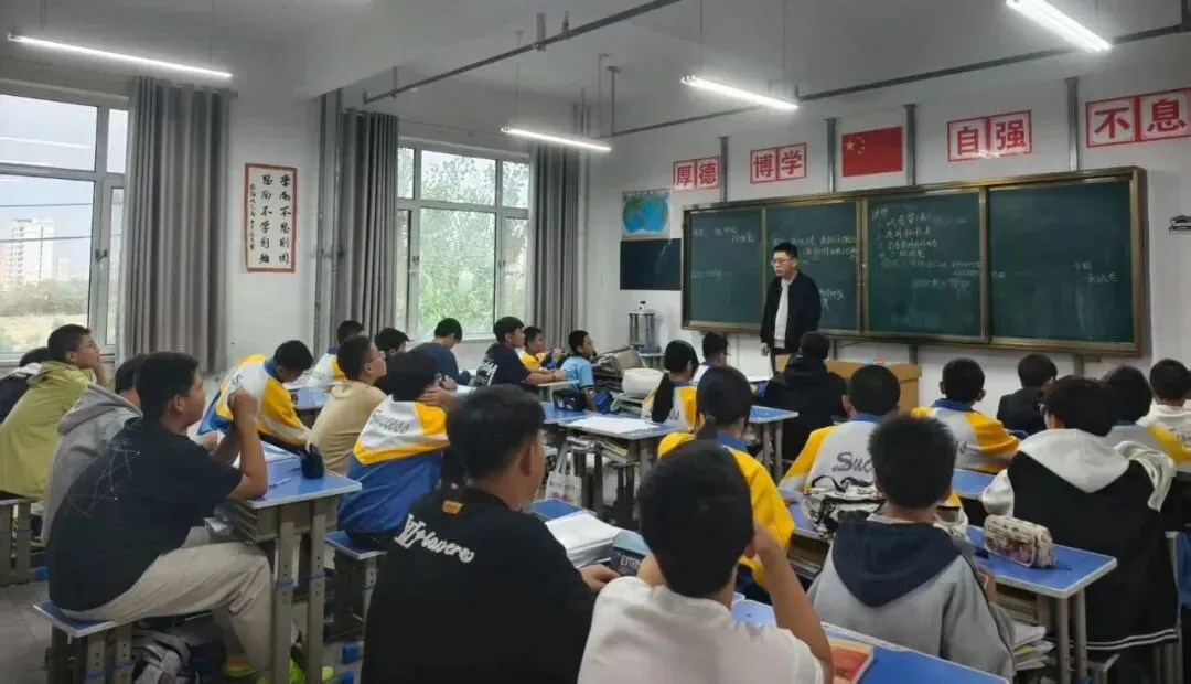 验探真知 化学启思维|初三年级开展氧气制取实验课-第10张图片-四季读书网