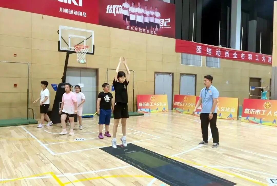 免费体验|中考体能训练,选靠谱场地、做看得见的进步!-第7张图片-四季读书网
