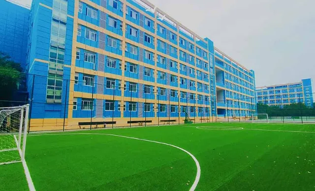 成都新学高考培训 | 高三全日制全托班,高考冲刺班 | 全封闭管理-第5张图片-四季读书网