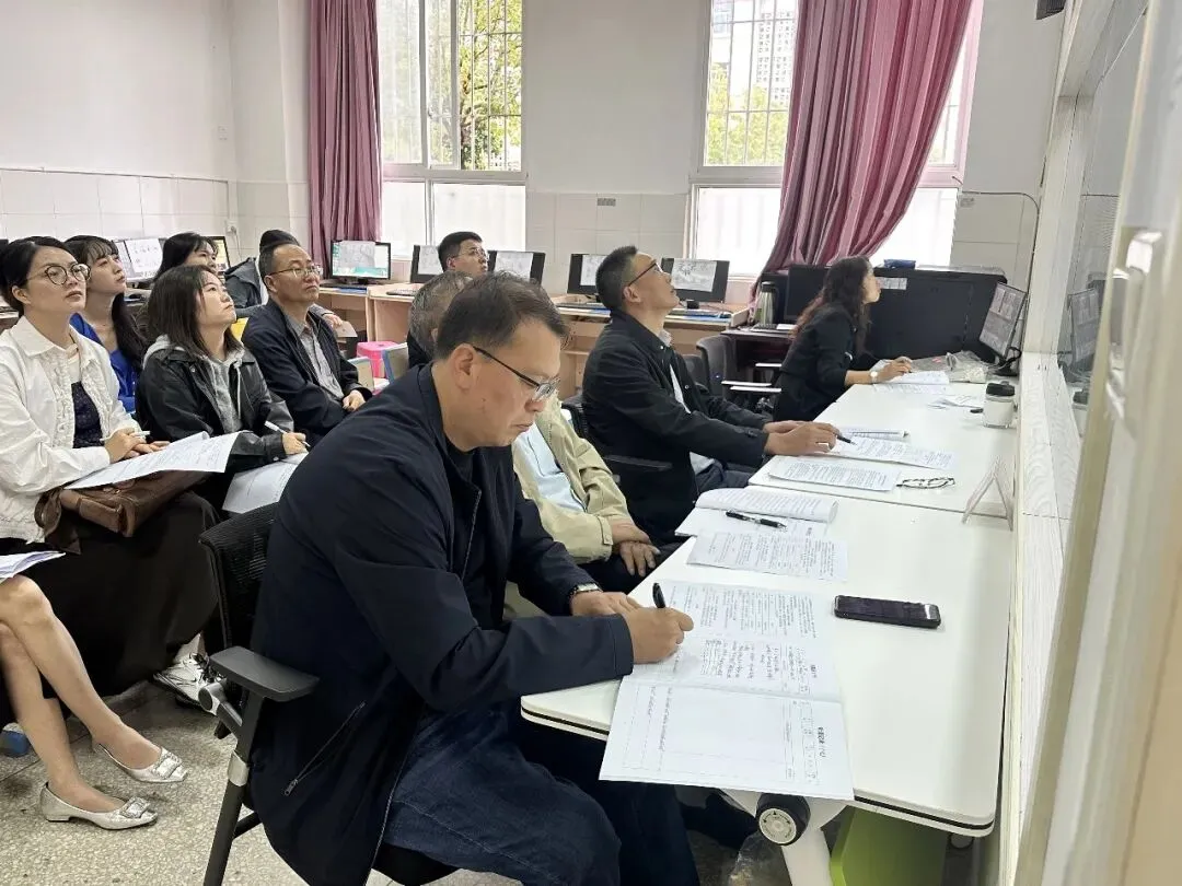 柔性引才促教研,聚力赋能新高考——会理第一中学柔性引进人才韩先才带领工作室团队送教送培活动-第4张图片-四季读书网