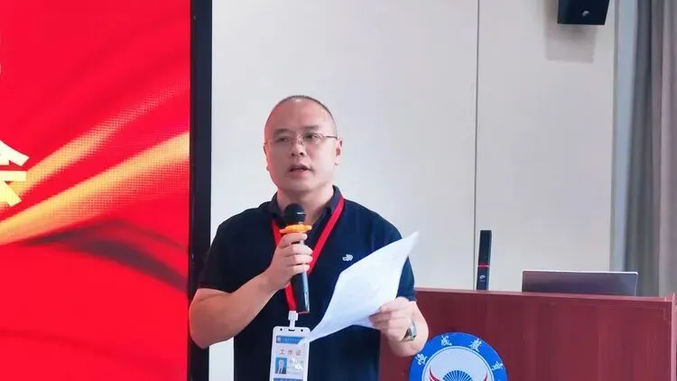 砺剑蓄力,逐梦高考|天柱县恒成高级中学高复部9月联考表彰大会顺利召开-第32张图片-四季读书网