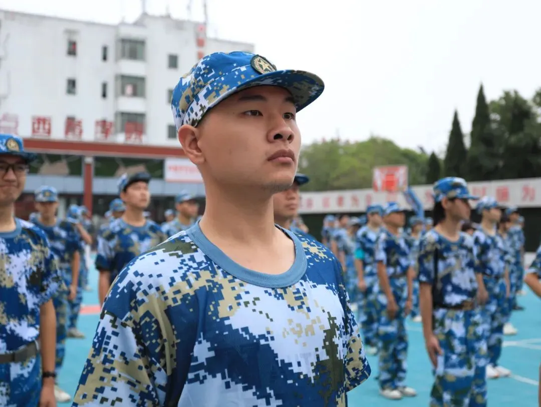 高考成绩不理想?先别急,选择技能赛道,高中生新选择-第22张图片-四季读书网