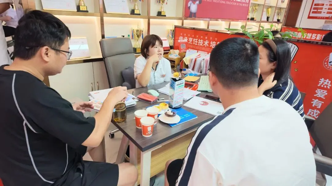 高考成绩不理想?先别急,选择技能赛道,高中生新选择-第25张图片-四季读书网