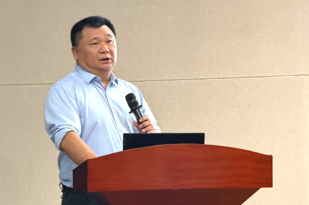 解析新高考,共研思维型课堂——惠州市学教同行联盟2026年新解析及思维型课堂研讨活动圆满结束-第79张图片-四季读书网