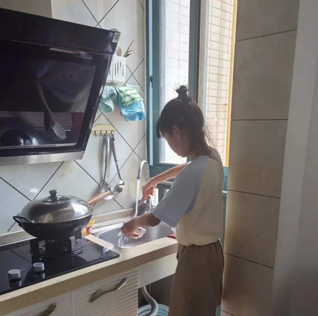 初一的女儿像吃了炸药?我心碎是我没看懂3个真相-第3张图片-四季读书网