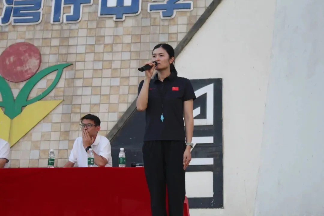 拳砺少年志 热血筑国防|珠海市湾仔中学初二年级军体拳比赛圆满落幕-第11张图片-四季读书网 拳砺少年志 热血筑国防|珠海市湾仔中学初二年级军体拳比赛圆满落幕-第11张图片-四季读书网
