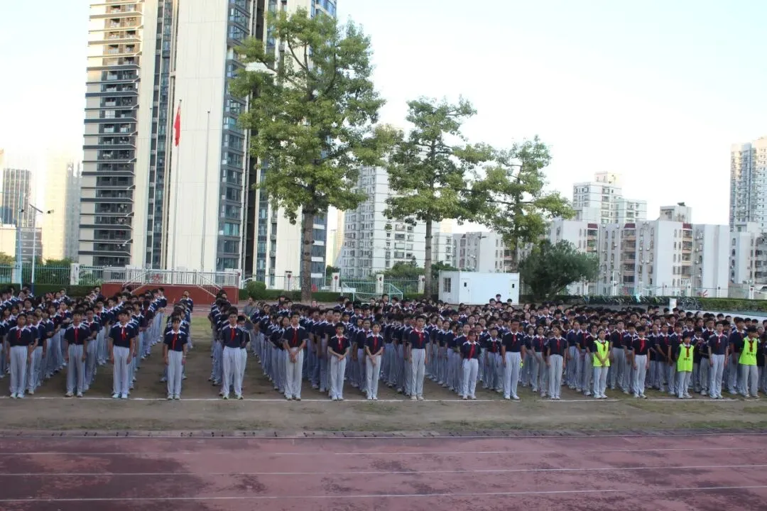 拳砺少年志 热血筑国防|珠海市湾仔中学初二年级军体拳比赛圆满落幕-第13张图片-四季读书网 拳砺少年志 热血筑国防|珠海市湾仔中学初二年级军体拳比赛圆满落幕-第13张图片-四季读书网