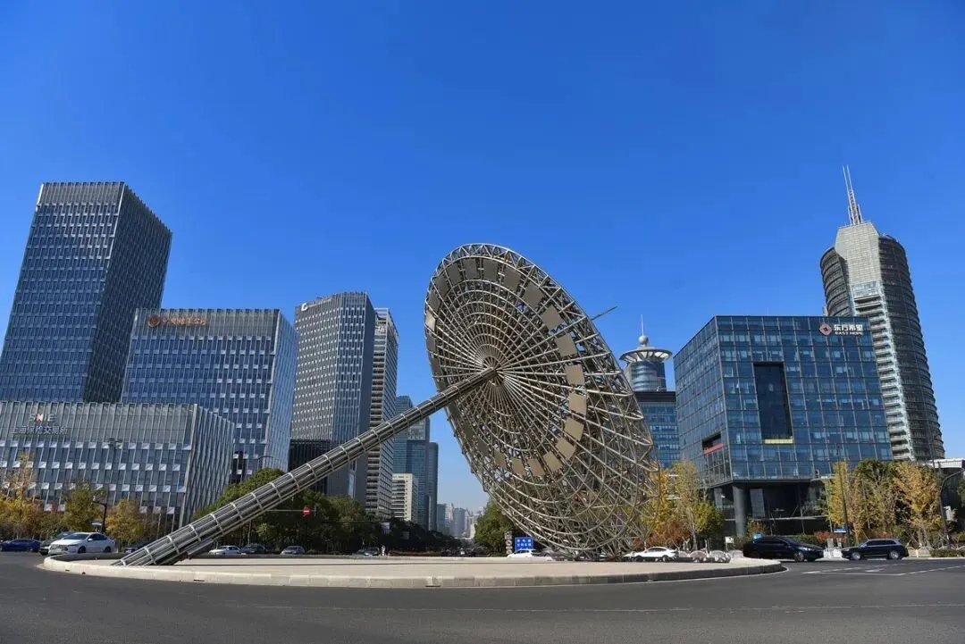 上海中考人数逼近 13.8 万|2026 下半年升学考试日历,关键节点不要遗漏-第1张图片-四季读书网 上海中考人数逼近 13.8 万|2026 下半年升学考试日历,关键节点不要遗漏-第1张图片-四季读书网