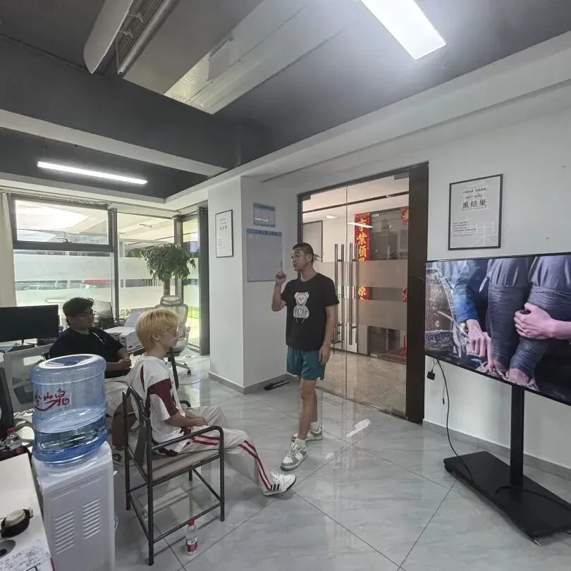 光影绘家国,实战庆双节!三亚理工学子真题真做赋能企业项目-第25张图片-四季读书网