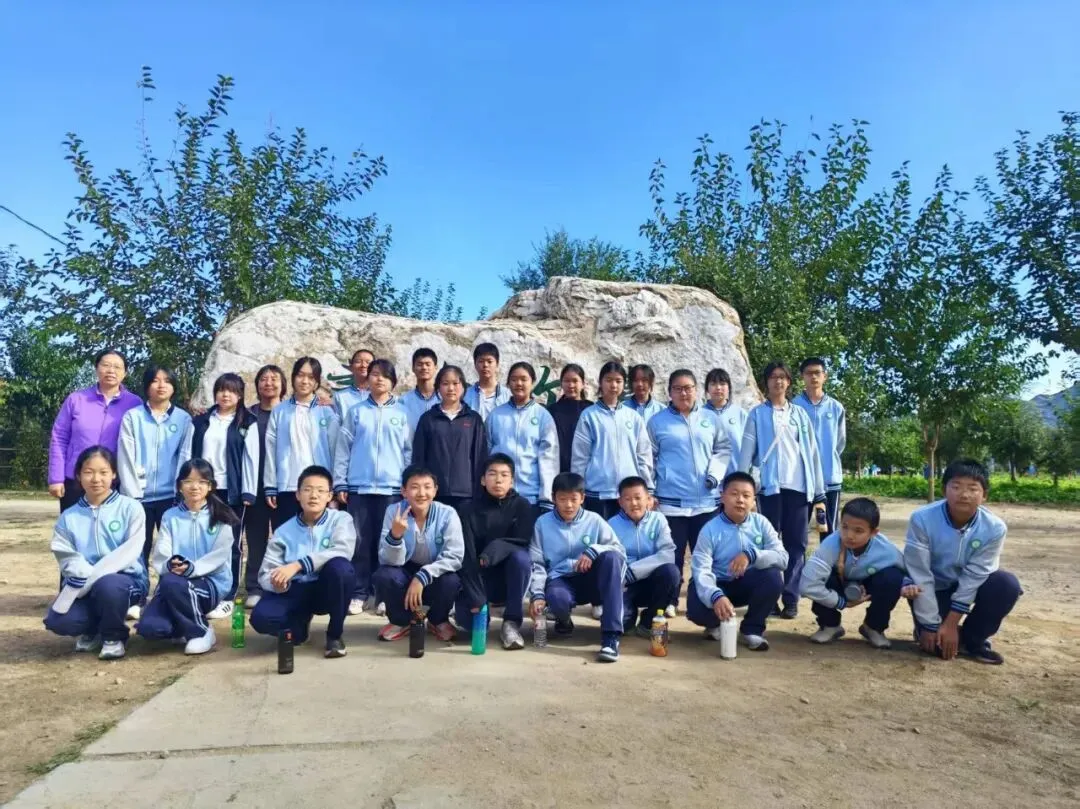 躬耕田野间 砺志少年行——桥梓中学初二年级兆丰小麦科创园研学纪实-第62张图片-四季读书网