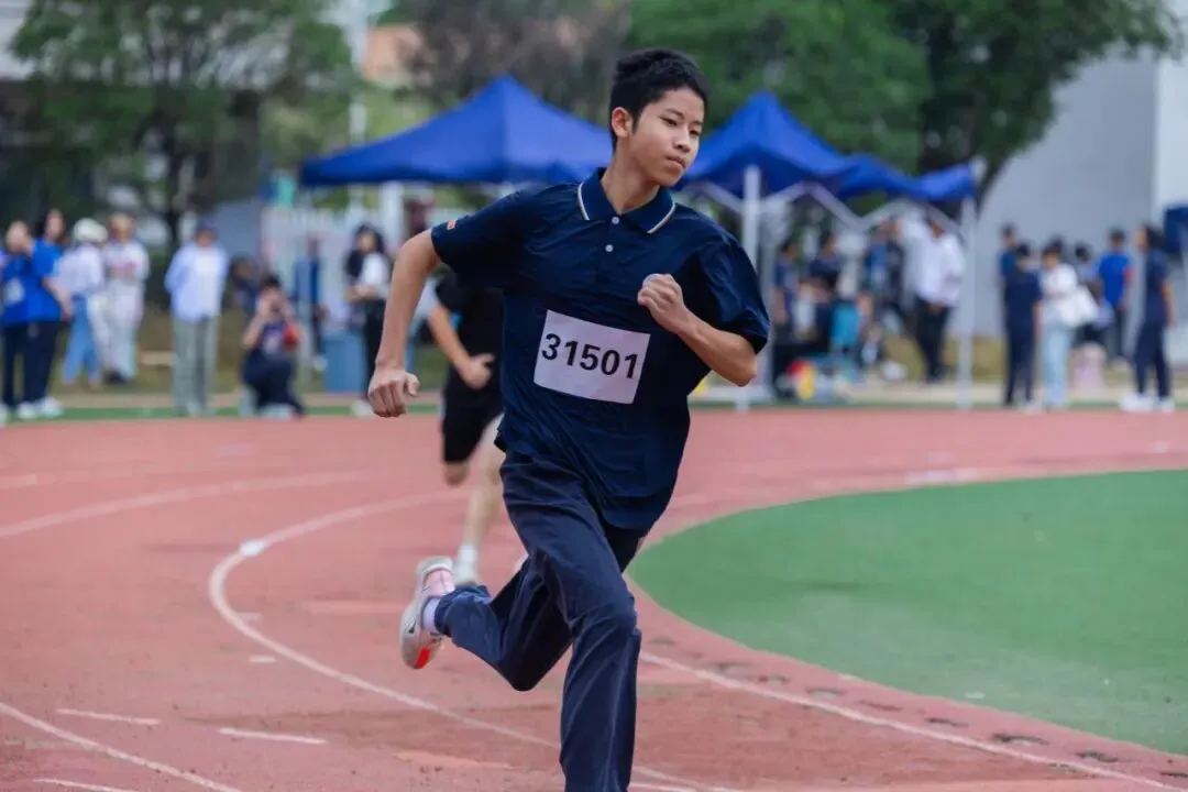 且趁长风起,少年竞锋芒 | 初三运动会精彩集锦-第15张图片-四季读书网 且趁长风起,少年竞锋芒 | 初三运动会精彩集锦-第15张图片-四季读书网
