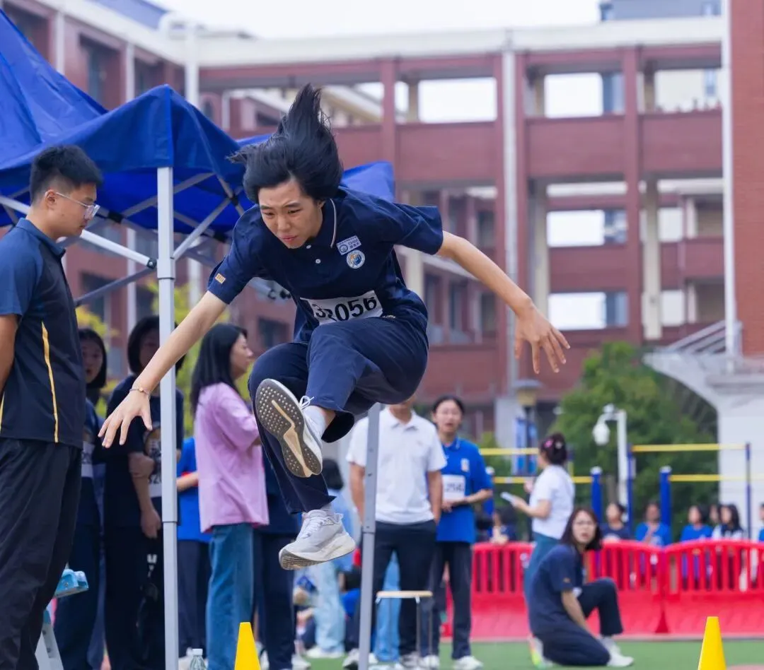 且趁长风起,少年竞锋芒 | 初三运动会精彩集锦-第29张图片-四季读书网 且趁长风起,少年竞锋芒 | 初三运动会精彩集锦-第29张图片-四季读书网