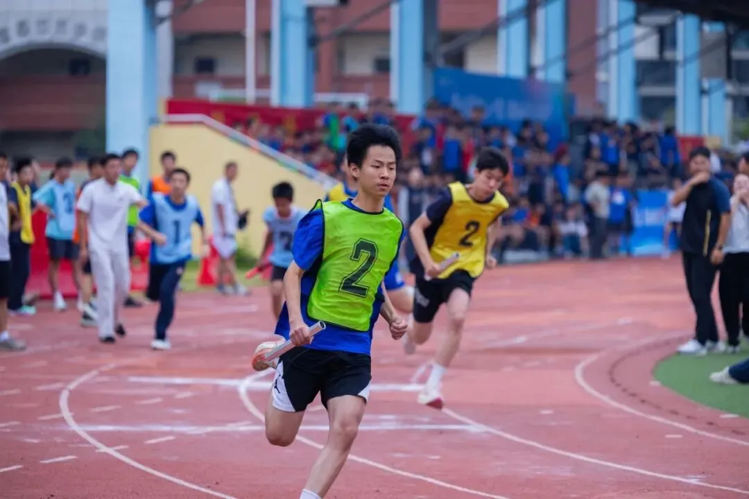 且趁长风起,少年竞锋芒 | 初三运动会精彩集锦-第41张图片-四季读书网 且趁长风起,少年竞锋芒 | 初三运动会精彩集锦-第41张图片-四季读书网