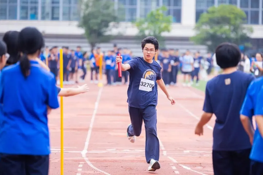 且趁长风起,少年竞锋芒 | 初三运动会精彩集锦-第50张图片-四季读书网 且趁长风起,少年竞锋芒 | 初三运动会精彩集锦-第50张图片-四季读书网