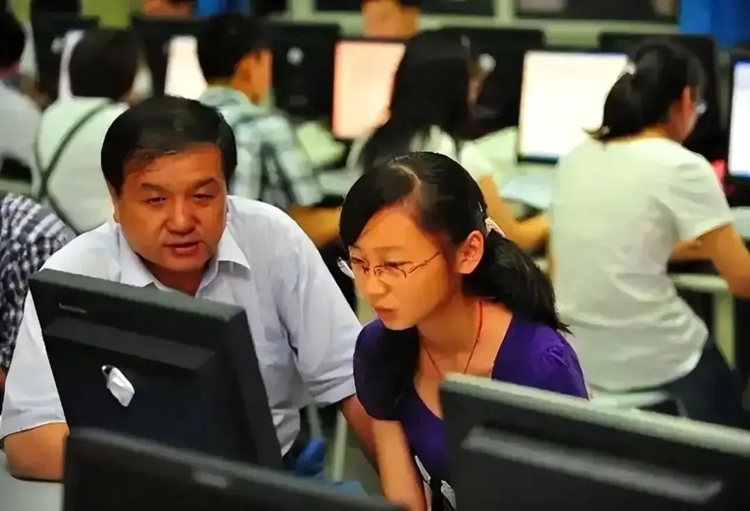 高考体检要注意!6个专业受限红线,别等录取才后悔-第4张图片-四季读书网 高考体检要注意!6个专业受限红线,别等录取才后悔-第4张图片-四季读书网