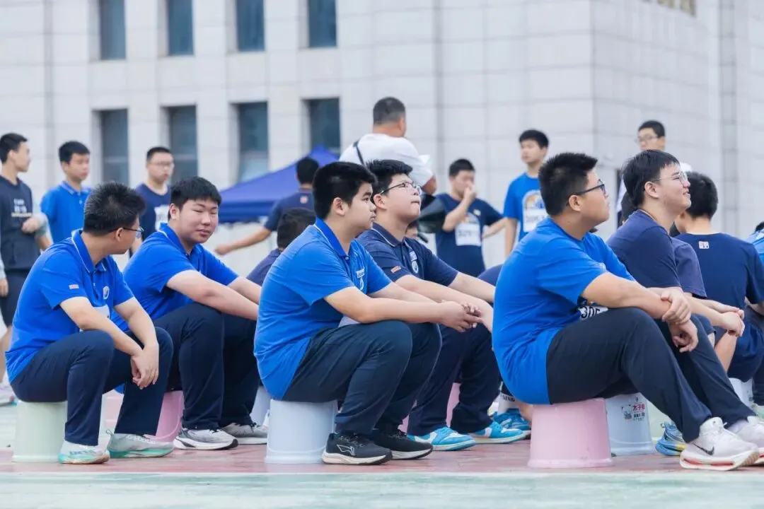 且趁长风起,少年竞锋芒 | 初三运动会精彩集锦-第61张图片-四季读书网 且趁长风起,少年竞锋芒 | 初三运动会精彩集锦-第61张图片-四季读书网