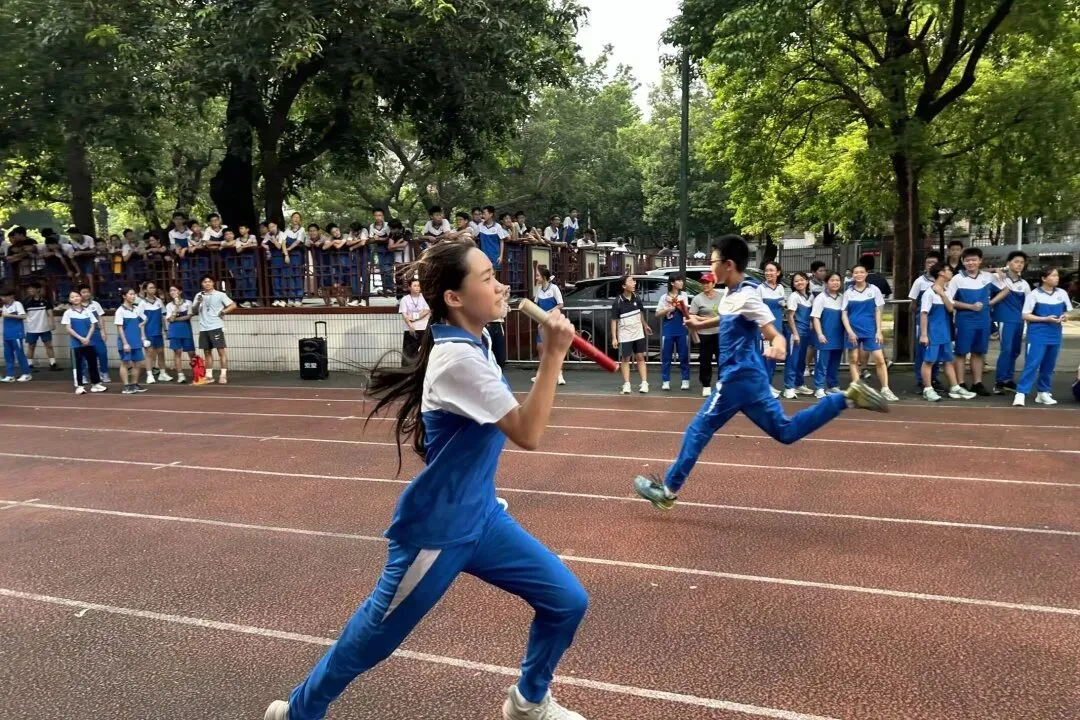 跃动青春聚锋芒!2026佛山十中初三年级家校同心智趣运动会-第46张图片-四季读书网