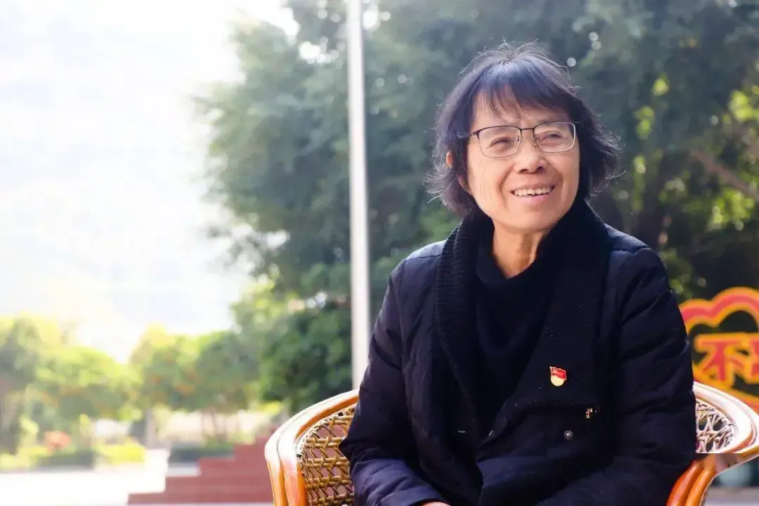 高考再次验证张桂梅:教育最大的骗局,叫做“释放天性”-第1张图片-四季读书网 高考再次验证张桂梅:教育最大的骗局,叫做“释放天性”-第1张图片-四季读书网