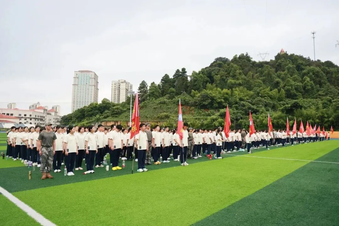 在立信,听见拔节的声音|初2026级初一入学教育日记范文集-第4张图片-四季读书网