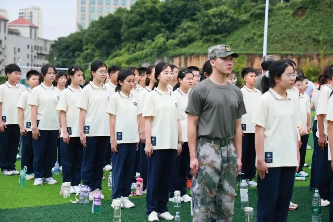 在立信,听见拔节的声音|初2026级初一入学教育日记范文集-第5张图片-四季读书网