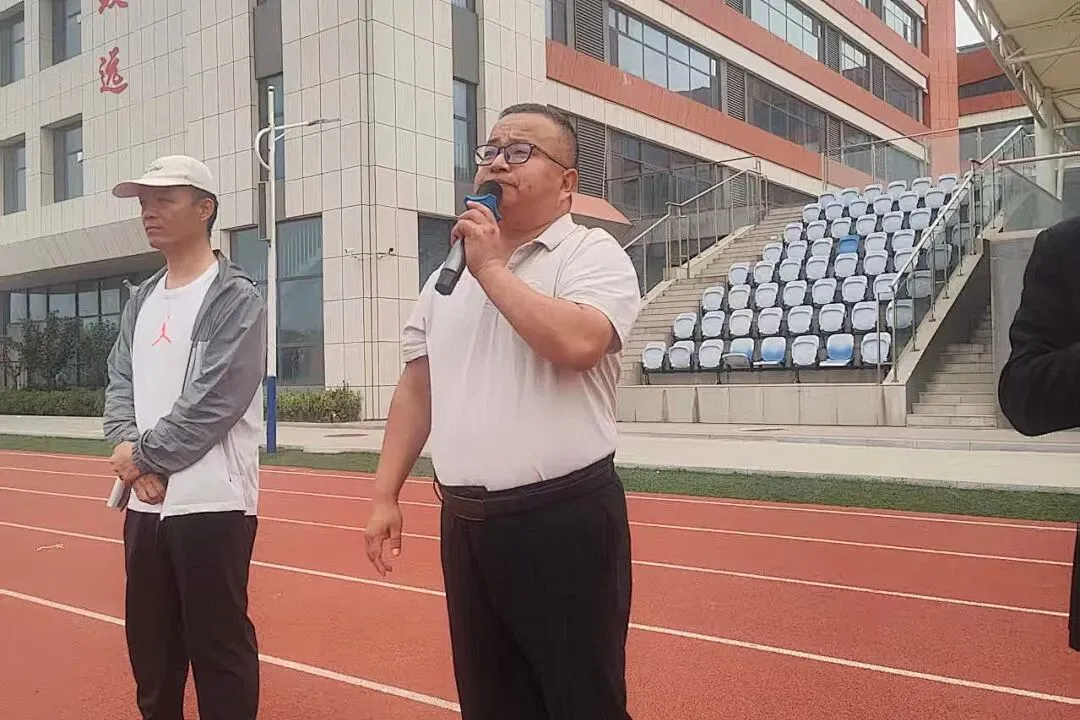 同心接力燃青春,聚力冲刺向中考——祥云实验学校初中部九年级班级接力赛圆满落幕-第21张图片-四季读书网