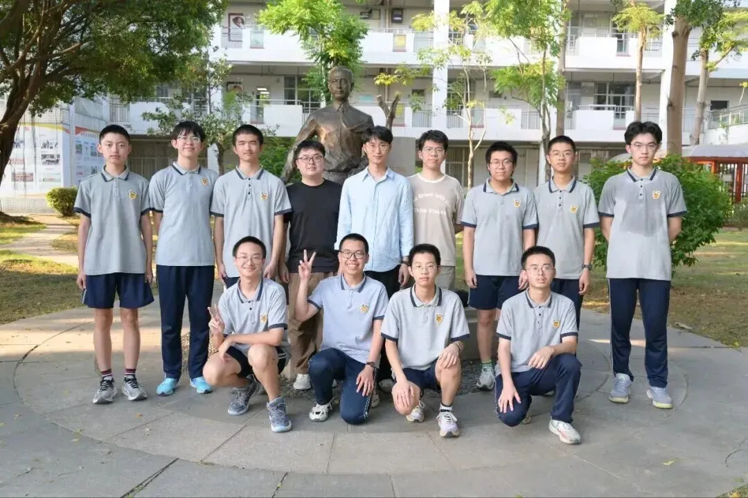 初一至初三都能报!厦外2026物理拔尖创新公益课,开放线上报名,全程免费-第2张图片-四季读书网 初一至初三都能报!厦外2026物理拔尖创新公益课,开放线上报名,全程免费-第2张图片-四季读书网