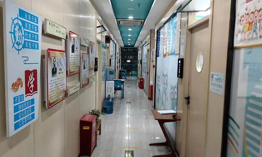 渭南高考小班课-渭南伊顿教育高考辅导学校-第38张图片-四季读书网