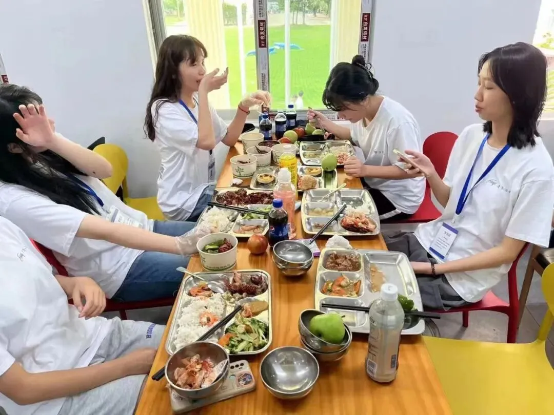以笔为剑,蓄力前行|老鹰海南第一次模拟考表彰大会-第65张图片-四季读书网 以笔为剑,蓄力前行|老鹰海南第一次模拟考表彰大会-第65张图片-四季读书网