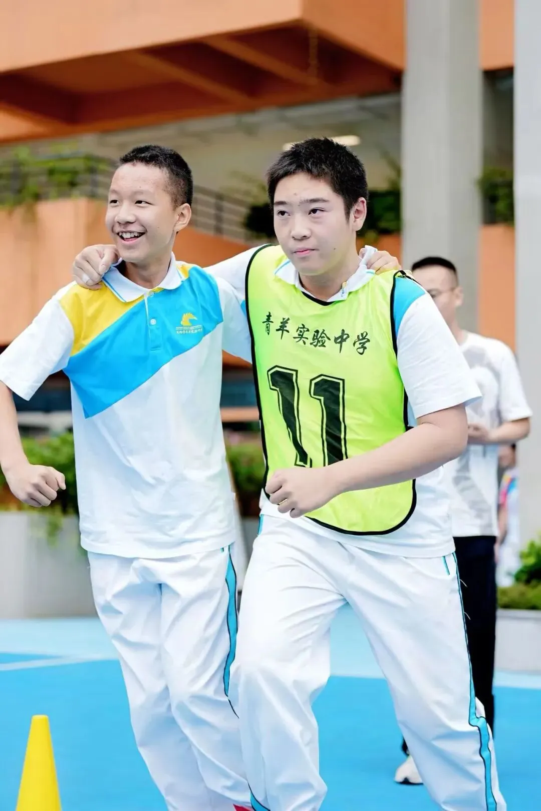 左牵黄,右擎苍——初一27班的运动会-第9张图片-四季读书网 左牵黄,右擎苍——初一27班的运动会-第9张图片-四季读书网