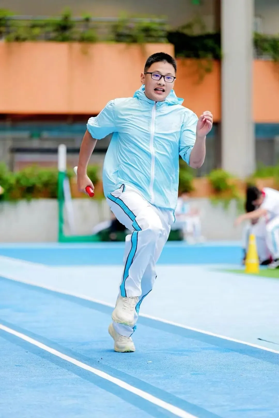 左牵黄,右擎苍——初一27班的运动会-第16张图片-四季读书网 左牵黄,右擎苍——初一27班的运动会-第16张图片-四季读书网