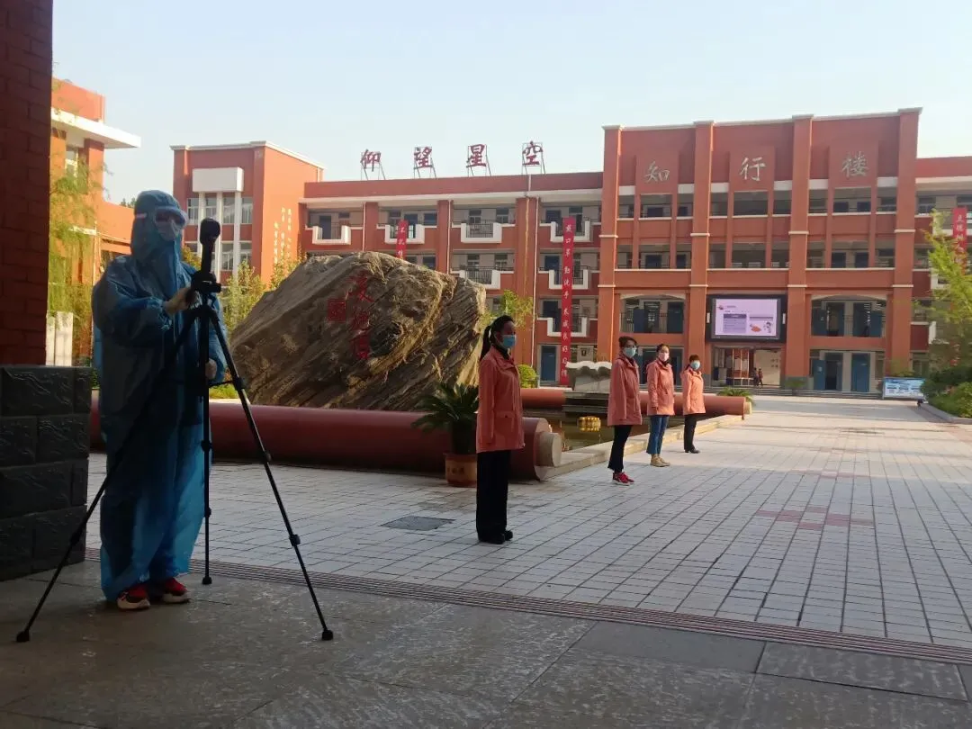 直击河南初三复学第一天——我们严阵以待,只为等你归来!-第32张图片-四季读书网 直击河南初三复学第一天——我们严阵以待,只为等你归来!-第32张图片-四季读书网