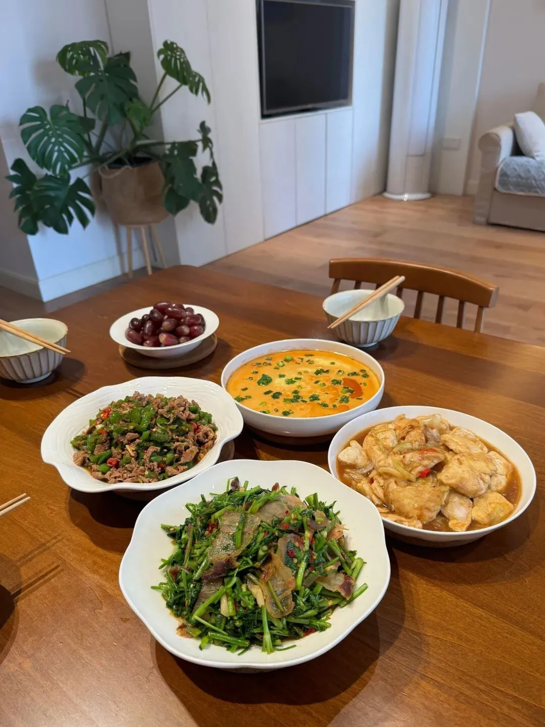 家有三孩!研三+高三+初三,家长在家不敢说话:一个都惹不起-第3张图片-四季读书网 家有三孩!研三+高三+初三,家长在家不敢说话:一个都惹不起-第3张图片-四季读书网