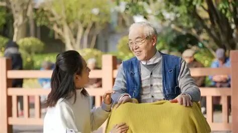 中考记叙文满分作文必备的13个“神来之笔”细节描写片段(通用版)-第2张图片-四季读书网 中考记叙文满分作文必备的13个“神来之笔”细节描写片段(通用版)-第2张图片-四季读书网